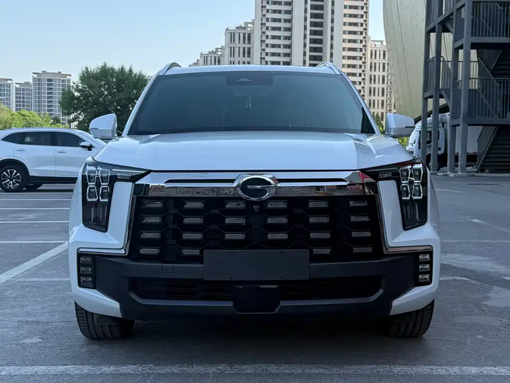 Trumpchi ES9 2024 PHEV 143km Traveler Max купить на сайте DeffCars