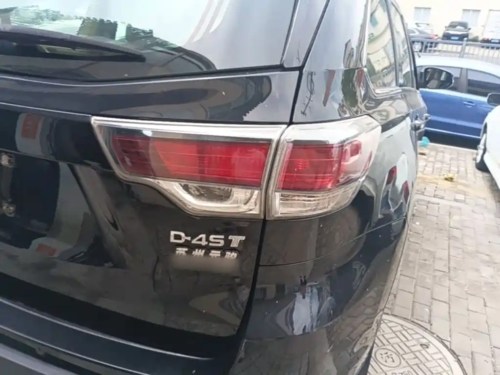 Highlander 2015 2.0T 2WD Elite Edition 7-seater купить на сайте DeffCars