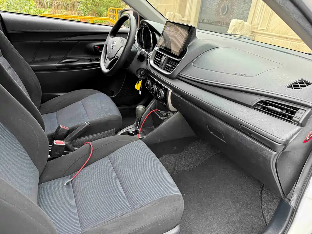 YARiS L 2020 1.5L CVT leading version купить на сайте DeffCars