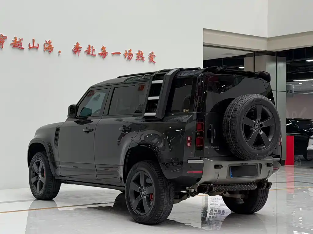 Land Rover Defender 2023 110 3.0T P400 X-DYNAMIC HSE купить на сайте DeffCars