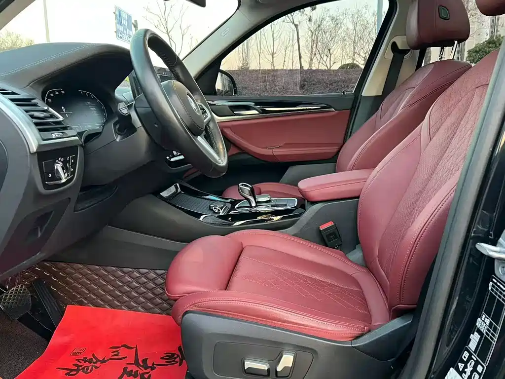 BMW X3 2022 facelift xDrive25i M sports package купить на сайте DeffCars