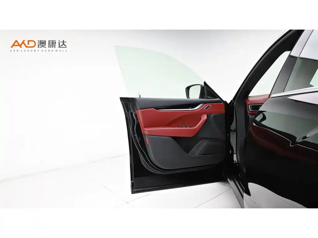 Levante2016 3.0T S standard model купить на сайте DeffCars