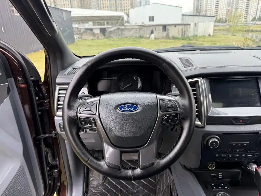 Everest 2017 2.0T gasoline automatic four-wheel drive flagship version 7 seats купить на сайте DeffCars