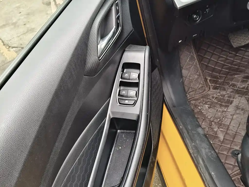 MG5 2021 180DVVT CVT Youth Fashion Edition купить на сайте DeffCars