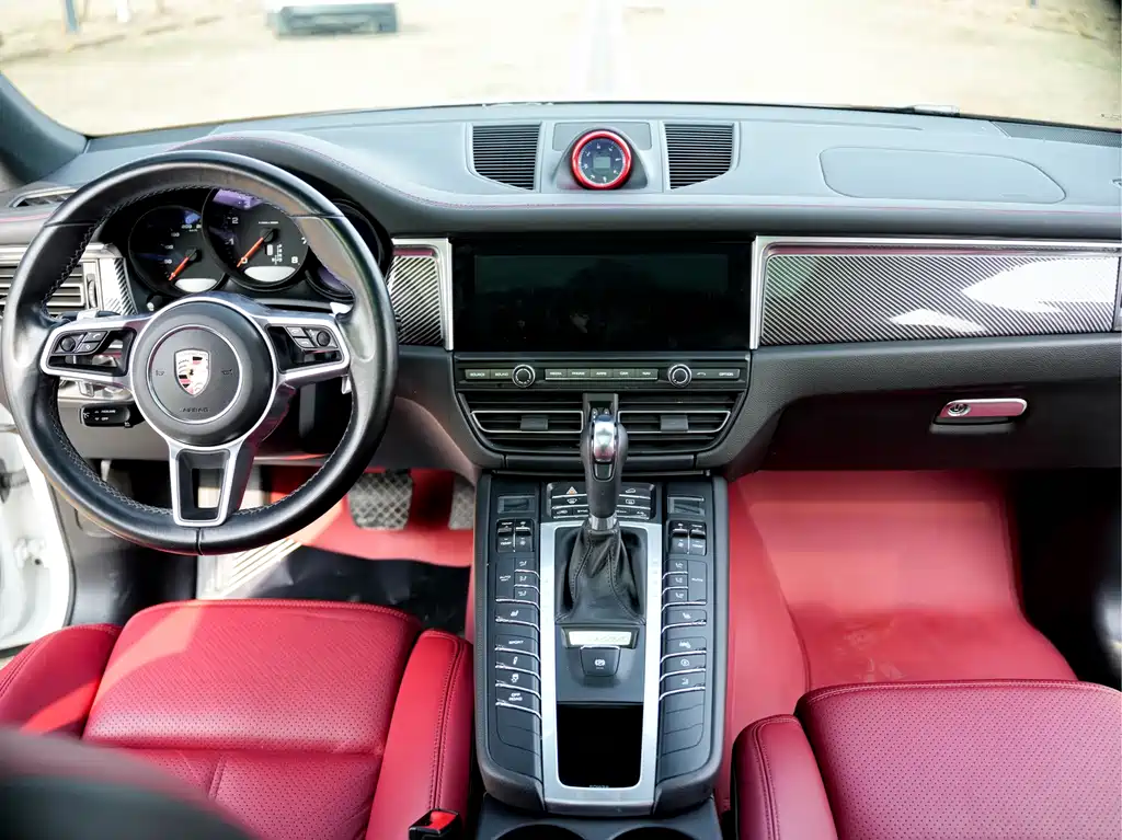 Macan 2020 Macan 2.0T купить на сайте DeffCars