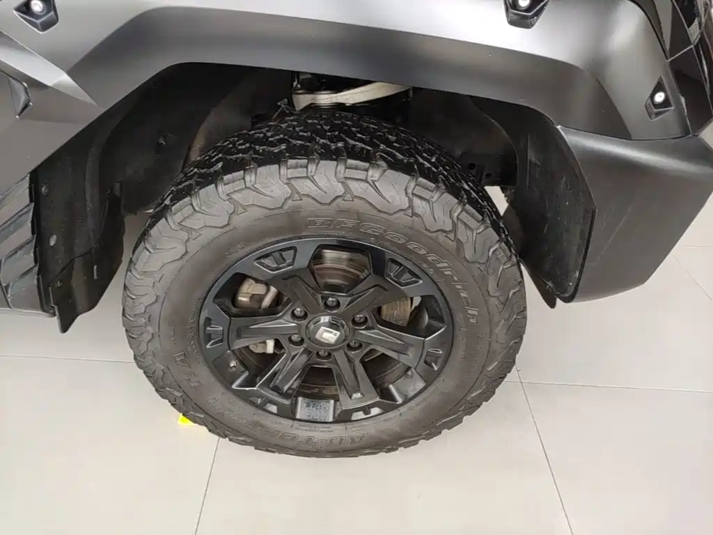 TANK 400 New Energy 2024 Hi4-T off-road version купить на сайте DeffCars