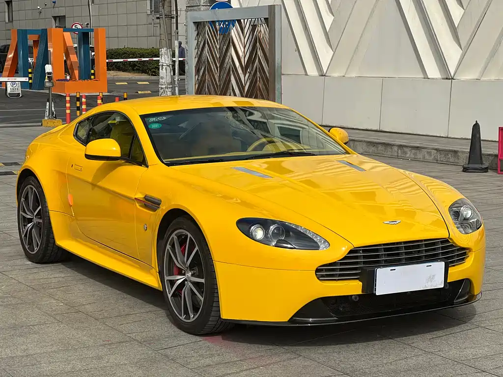 V8 Vantage 2012 4.7L S Coupe купить на сайте DeffCars