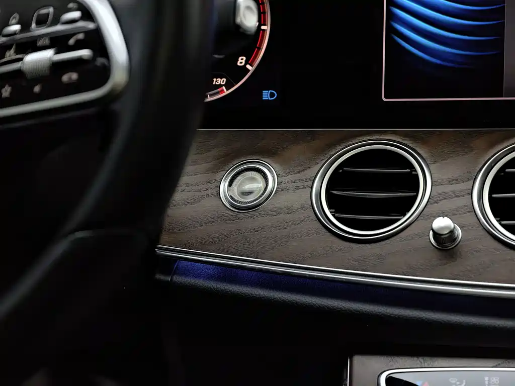 Mercedes-Benz E-Class 2019 facelift E 300 L fashionable model купить на сайте DeffCars