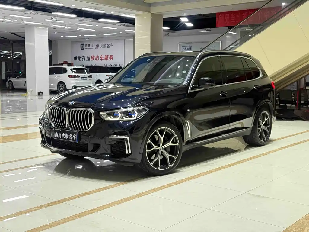 BMW X5 2023 xDrive 40Li M Sports Package купить на сайте DeffCars