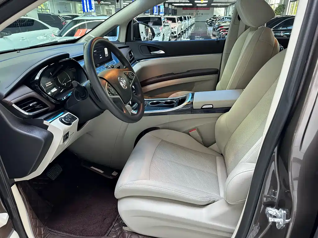 Buick GL8 2023 Land Business Class Comfort Type купить на сайте DeffCars