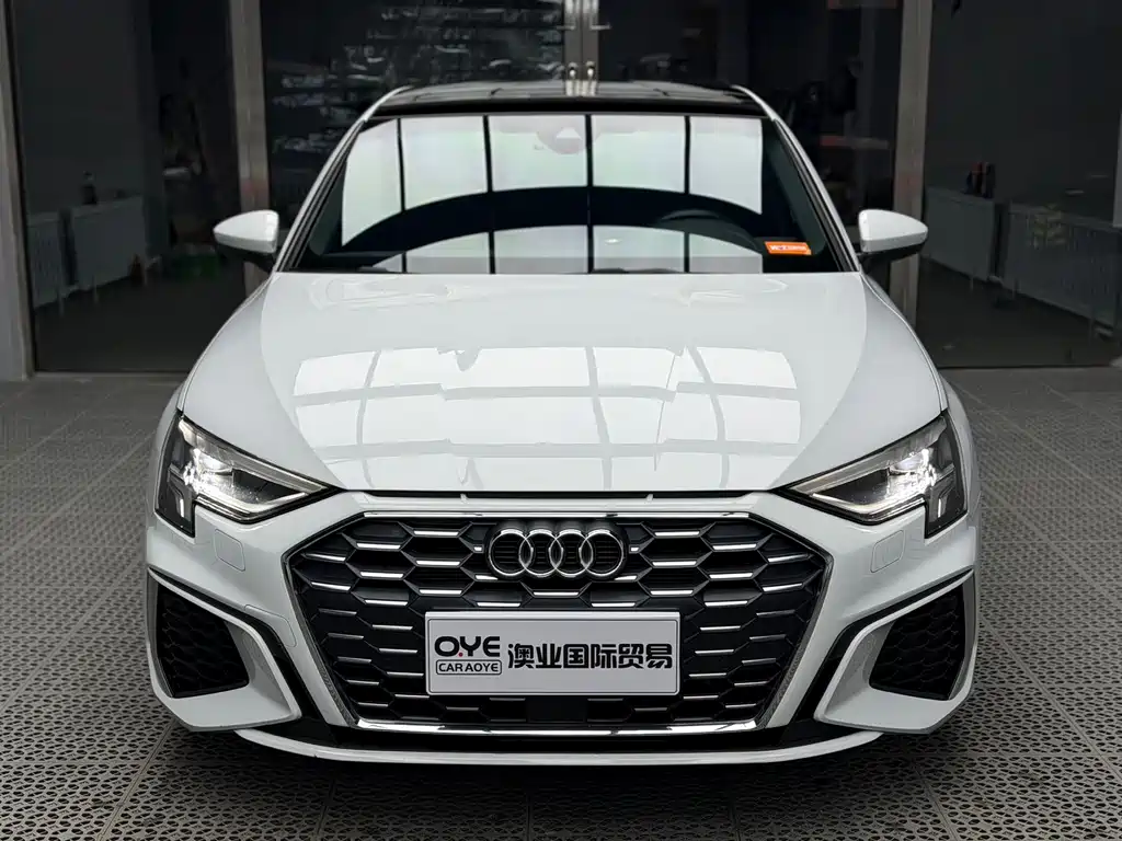 Audi A3 2021 Sportback 35 TFSI stylish and sporty купить на сайте DeffCars