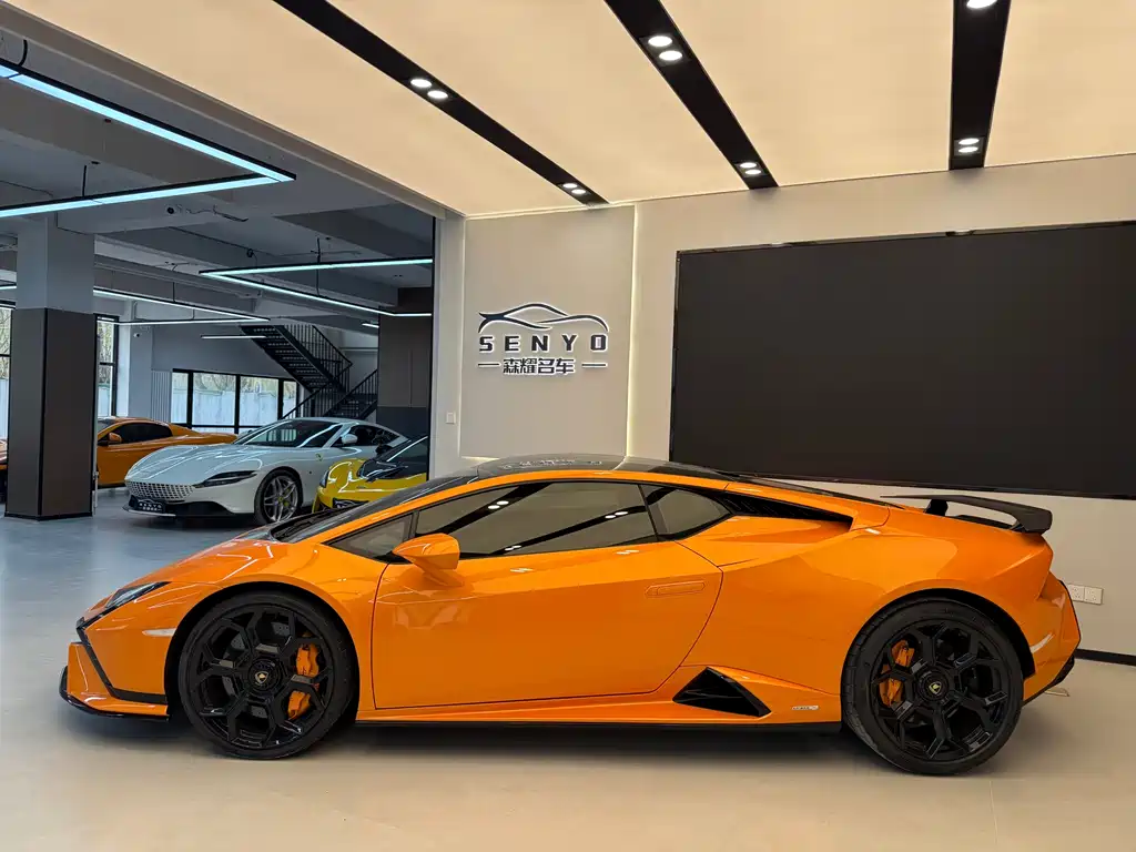 Huracán 2023 Huracán Tecnica купить на сайте DeffCars