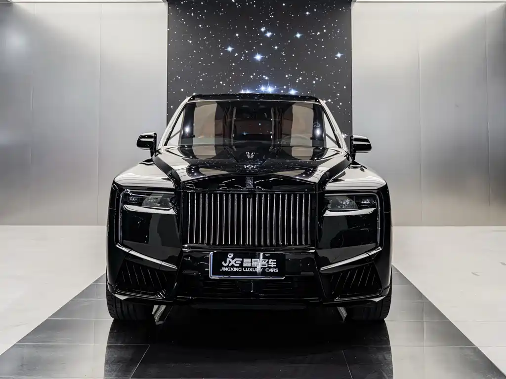 Cullinan 2018 five-seater version купить на сайте DeffCars