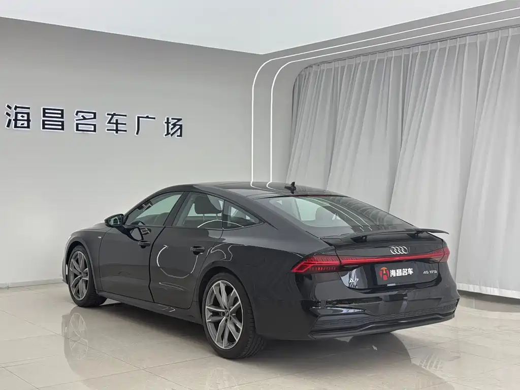 Audi A7 2024 45 TFSI Premium Selection купить на сайте DeffCars