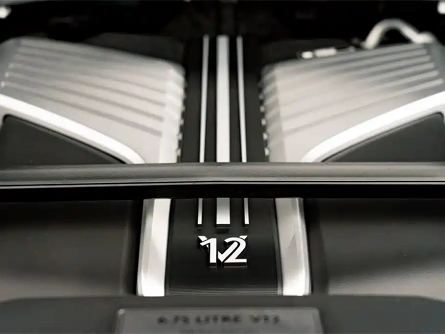 Cullinan 2024 four-seat version купить на сайте DeffCars