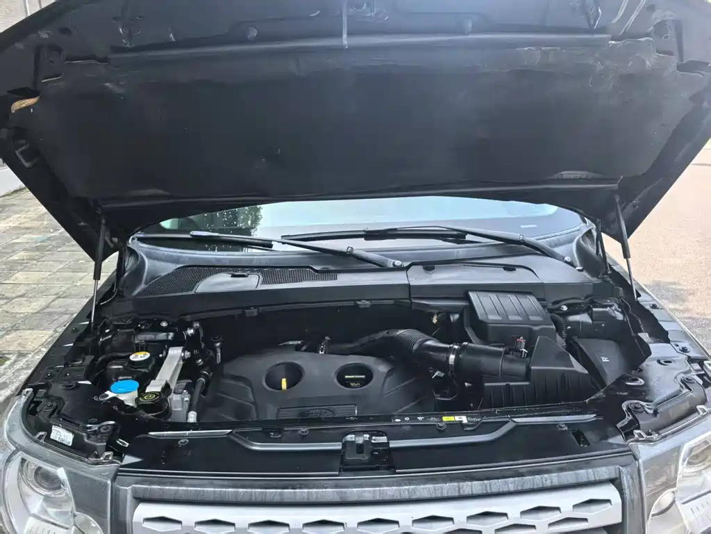 Freelander 2 2012 2.0T Si4 HSE gasoline version купить на сайте DeffCars