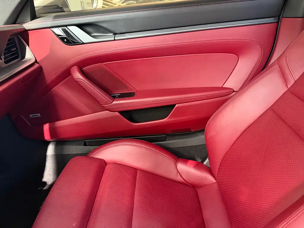 Porsche 911 2020 Carrera 4 3.0T купить на сайте DeffCars