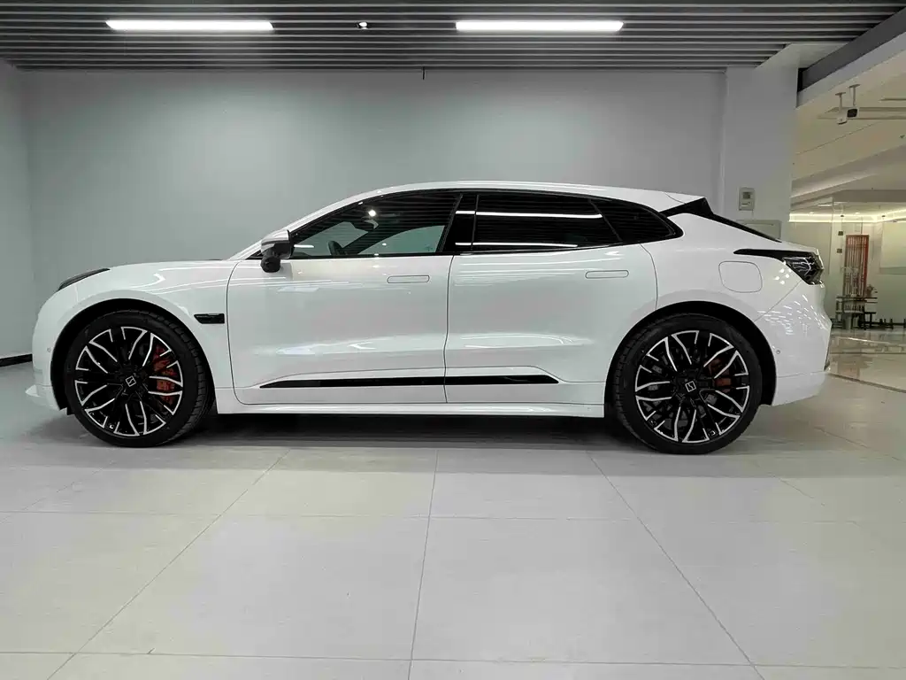 Jikrypton 001 2025 YOU version 100kWh four-wheel drive купить на сайте DeffCars