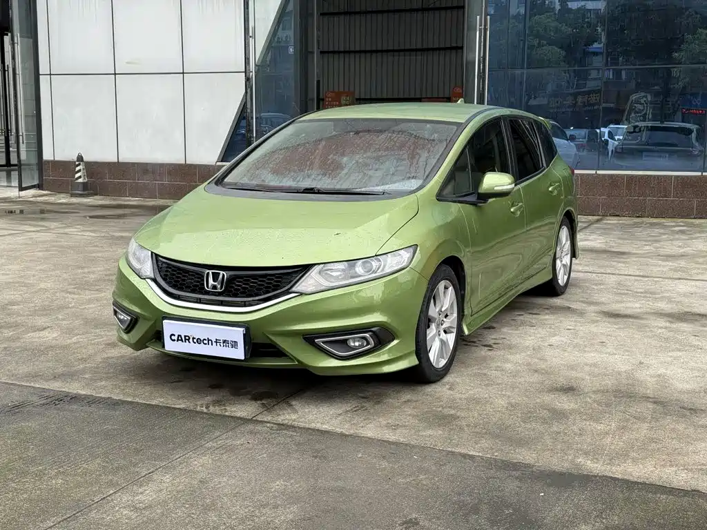 Jade 2013 1.8L automatic comfort version 5 seats купить на сайте DeffCars