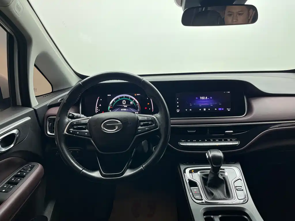 Trumpchi M6 2021 270T DCT Deluxe Edition (seven seats) купить на сайте DeffCars
