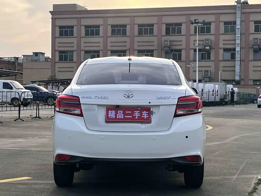 YARiS L 2020 1.5L CVT leading version купить на сайте DeffCars