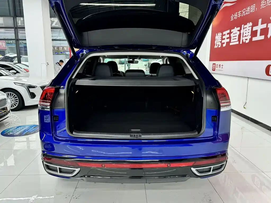 Touron 2021 Touron X 380TSI four-wheel drive luxury version купить на сайте DeffCars