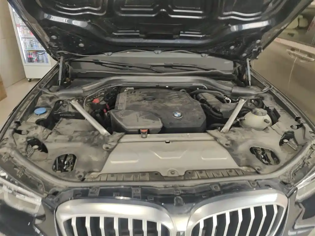 BMW X3 2022 facelift xDrive25i M sports package купить на сайте DeffCars