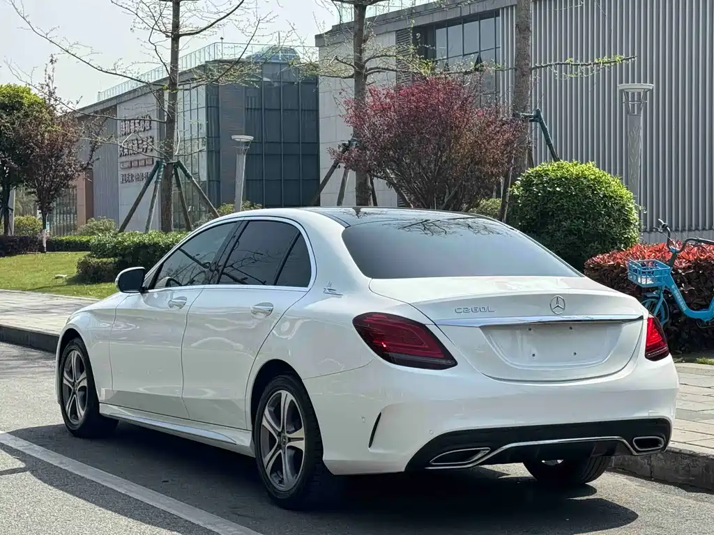 Mercedes-Benz C-Class 2020 facelift C 260 L sports version купить на сайте DeffCars