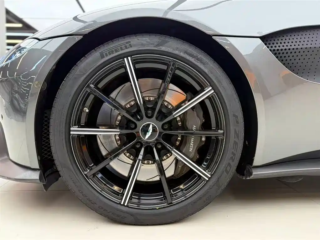 V8 Vantage 2018 4.0T V8 Coupe купить на сайте DeffCars