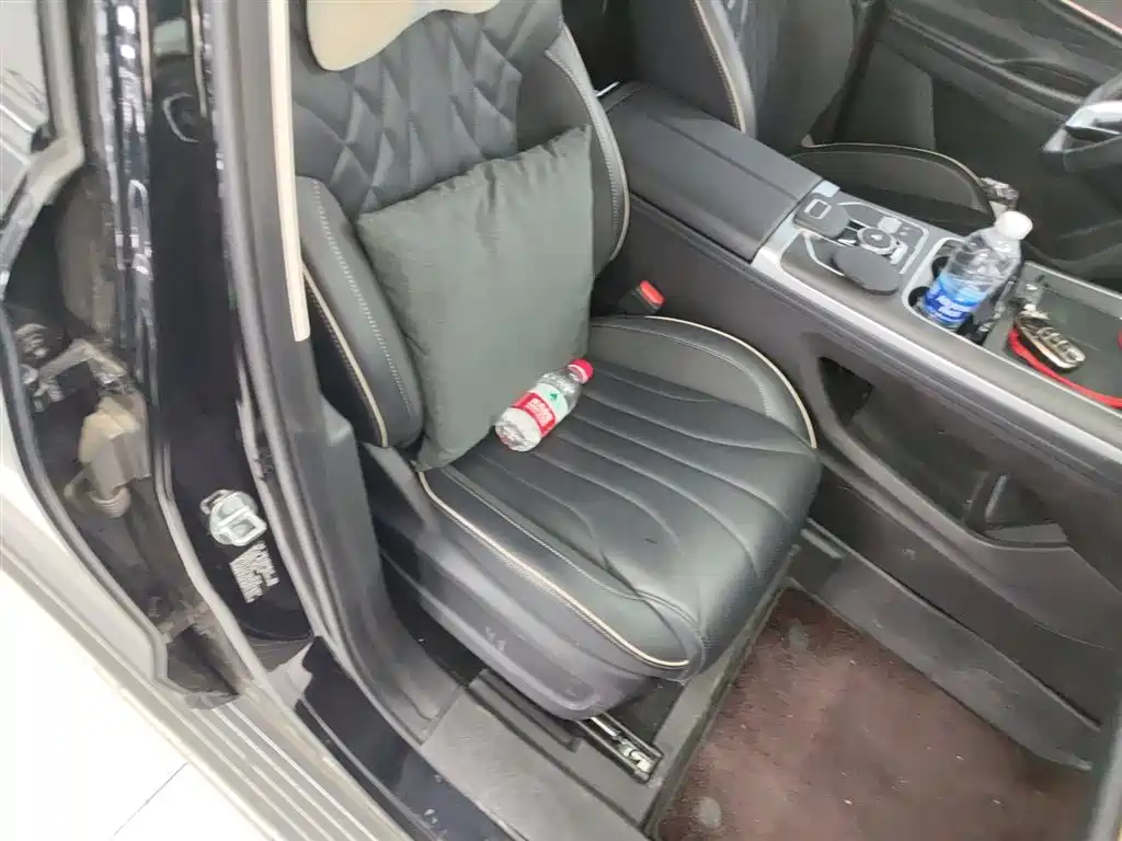 Tiggo 9 2023 2.0T dual-clutch two-wheel drive leading version 5 seats купить на сайте DeffCars