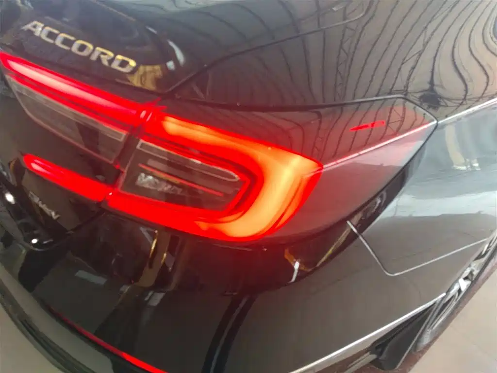 Accord 2022 Sharp Hybrid 2.0L Sharp Collar Edition купить на сайте DeffCars