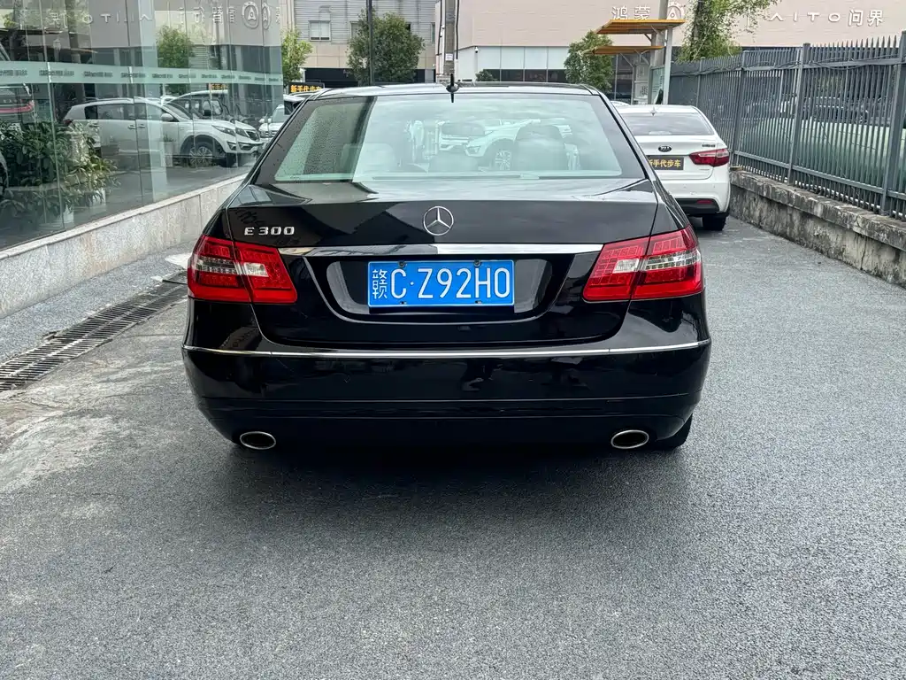 Mercedes-Benz E-Class (Imported) 2010 E 300 Fashionable Luxury Edition купить на сайте DeffCars