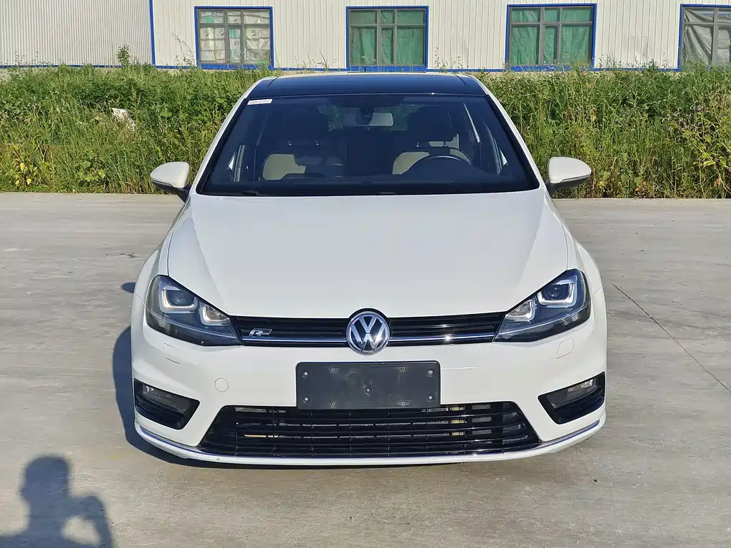 Golf 2016 1.4TSI Automatic R-Line купить на сайте DeffCars