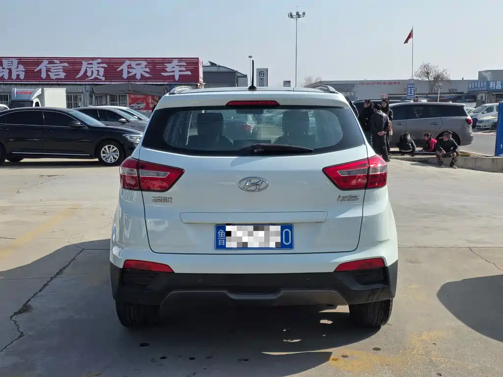 Beijing Hyundai ix25 2015 1.6L automatic two-wheel drive intelligent GLS купить на сайте DeffCars