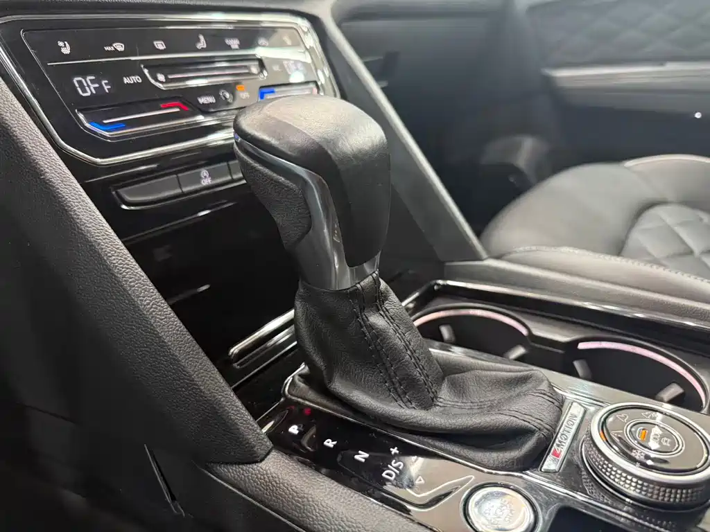 Touron 2020 Touron X facelift 530 V6 four-wheel drive flagship version купить на сайте DeffCars