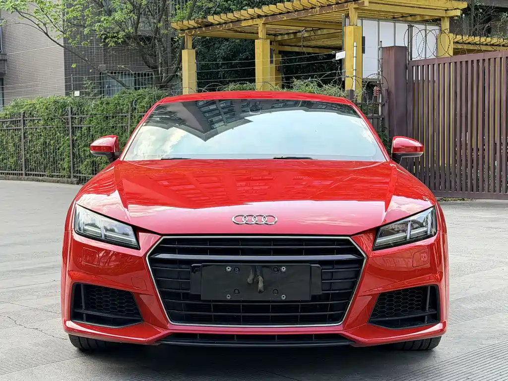 Audi TT 2015 TT Coupe 45 TFSI купить на сайте DeffCars