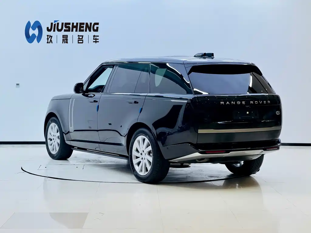 Range Rover 2025 3.0 L6 400PS Extended Edition купить на сайте DeffCars