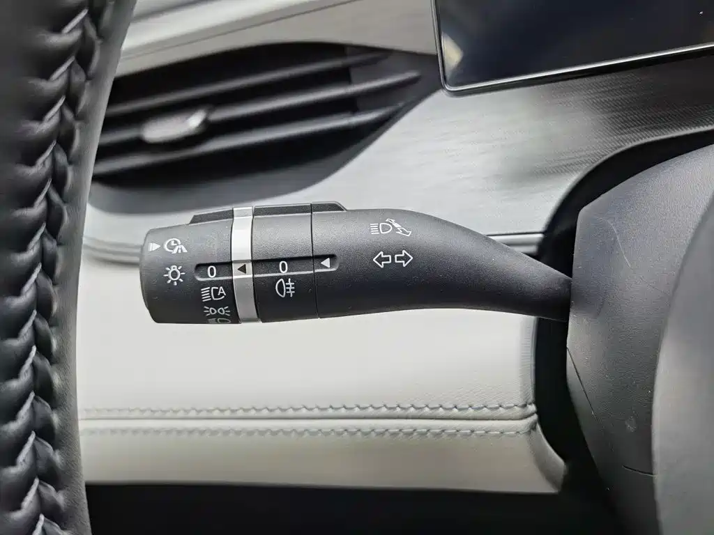 Seal 05 DM-i 2025 DM-i smart driving version 55KM luxury model купить на сайте DeffCars