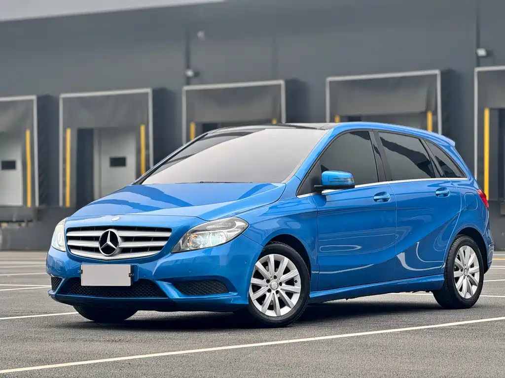 Mercedes-Benz B-Class 2012 B 180 купить на сайте DeffCars