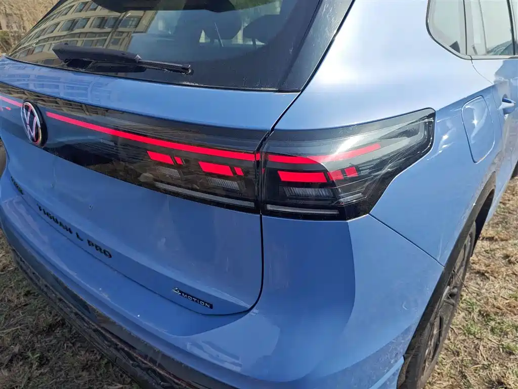 Tiguan L 2024 PRO 380TSI four-wheel drive R-Line Zhizun Edition купить на сайте DeffCars