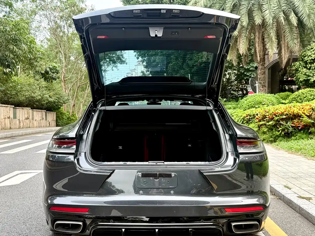 Panamera 2023 Panamera 4 Executive Extended Edition 2.9T купить на сайте DeffCars
