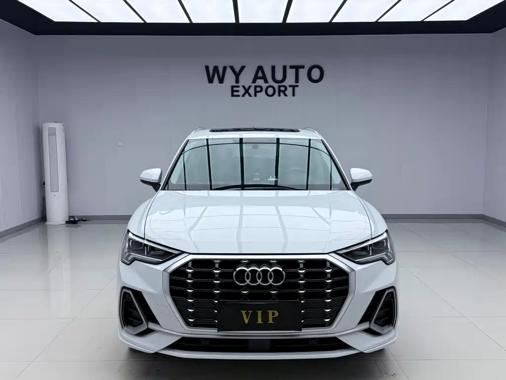 Audi Q3 2021 35 TFSI Fashionable and Dynamic купить на сайте DeffCars