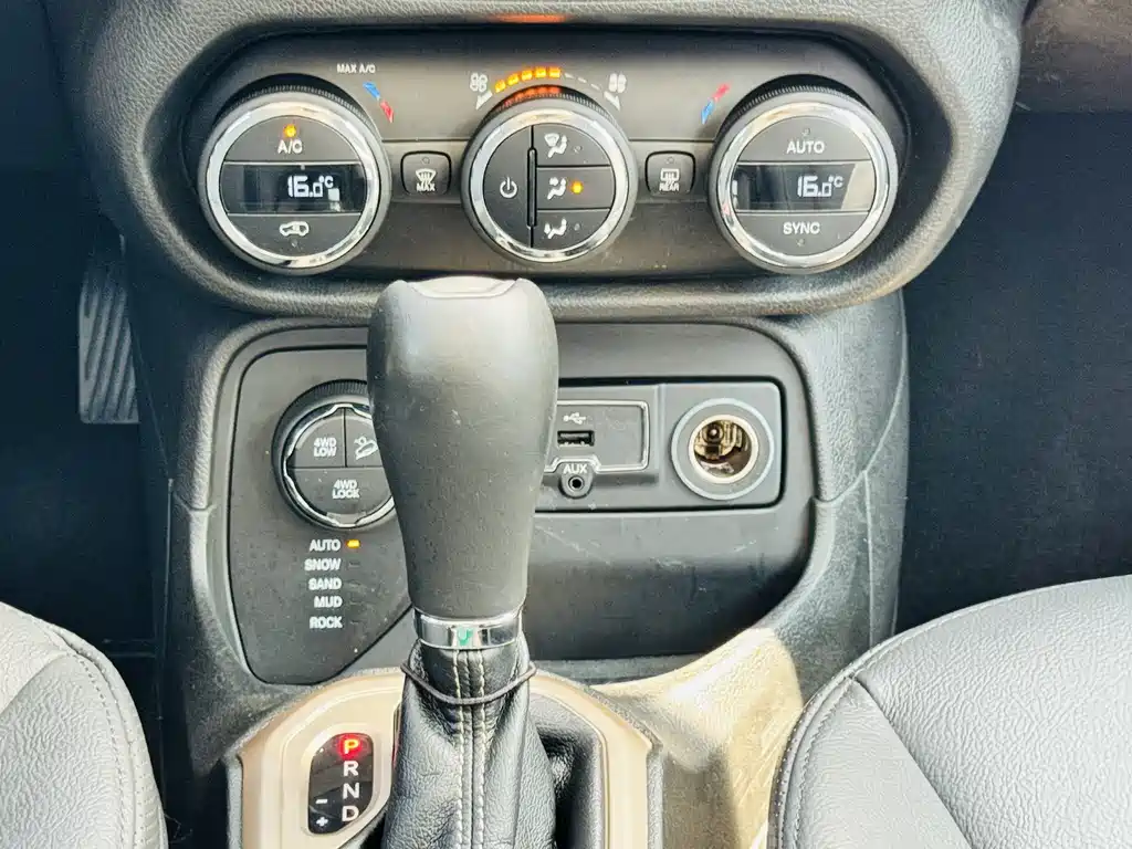 Renegade 2017 180TS Automatic 4WD All-around Edition купить на сайте DeffCars