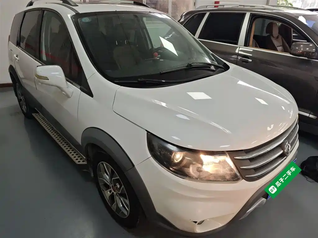 Jingyi X5 2016 1.6L CVT exclusive model купить на сайте DeffCars