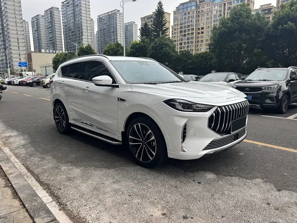 Jetour X70 Plus 2023 1.6T DCT Strong Pro 5 Seater купить на сайте DeffCars