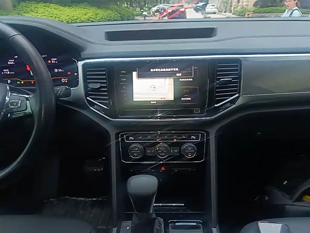 Touron 2020 330TSI 2WD Deluxe Edition National VI купить на сайте DeffCars