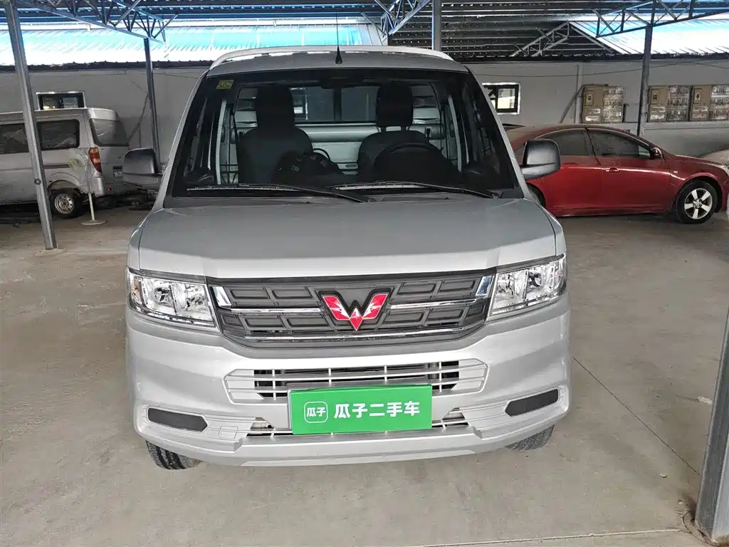 Wuling Rongguang new card 2021 1.8L basic single row dual rear wheel LJ479Q6 купить на сайте DeffCars