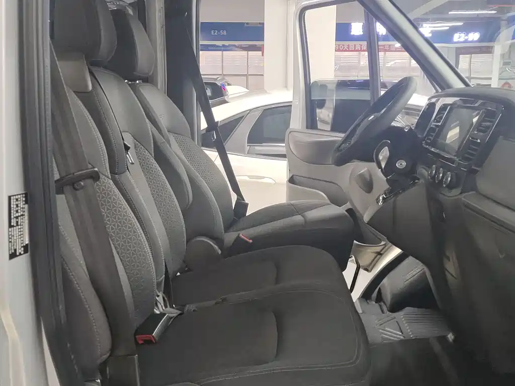 New Generation Transit 2021 2.2T Automatic Logistics Vehicle Pro Long Axis 7-Seater Mid-Top National VI купить на сайте DeffCars