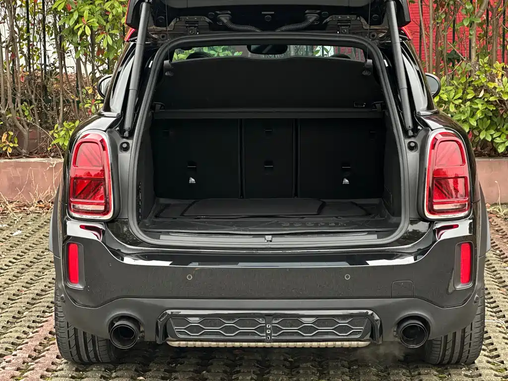 MINI JCW COUNTRYMAN 2021 2.0T JOHN COOPER WORKS A купить на сайте DeffCars
