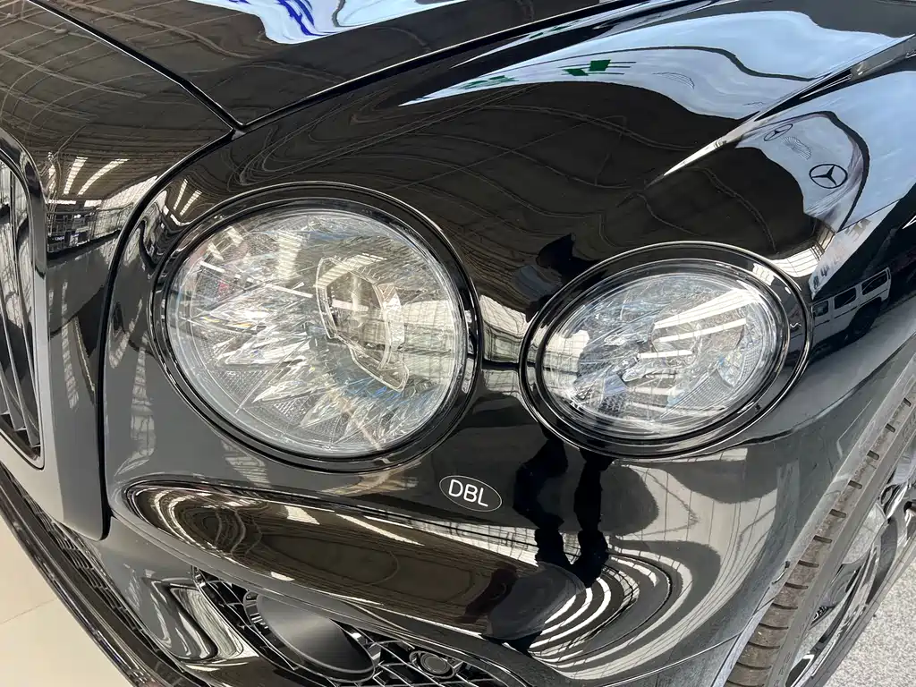 Flying Spur 2024 4.0T V8 S купить на сайте DeffCars